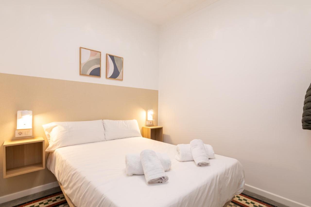 ולנסיה Pension Alicante By Moontels מראה חיצוני תמונה