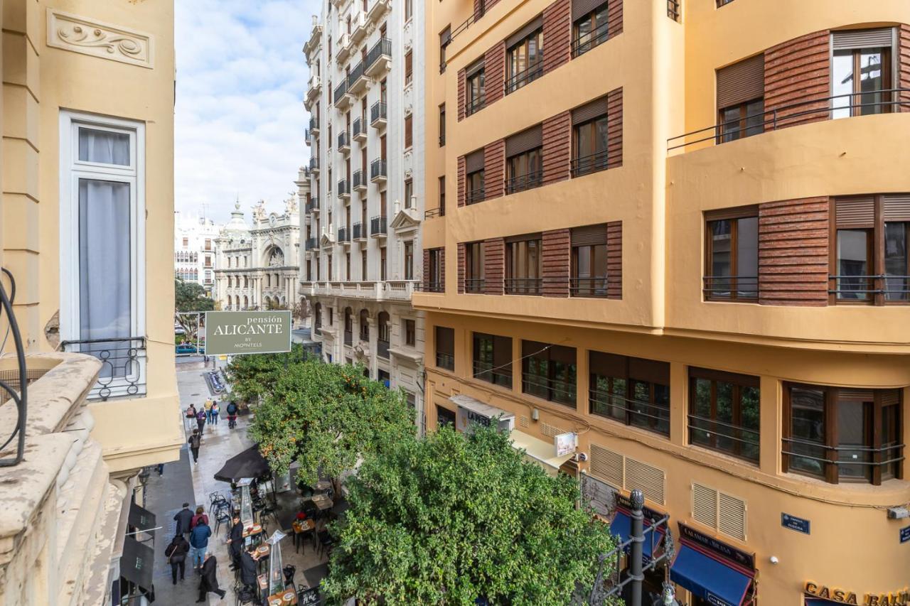 ולנסיה Pension Alicante By Moontels מראה חיצוני תמונה
