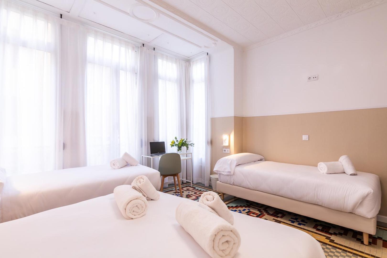 ולנסיה Pension Alicante By Moontels מראה חיצוני תמונה
