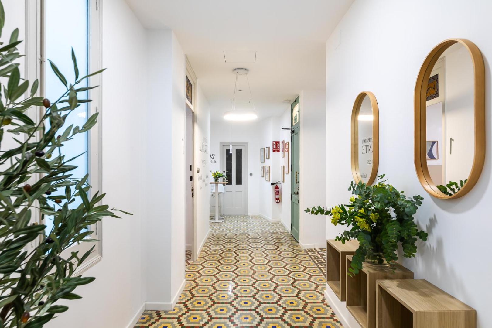 ולנסיה Pension Alicante By Moontels מראה חיצוני תמונה