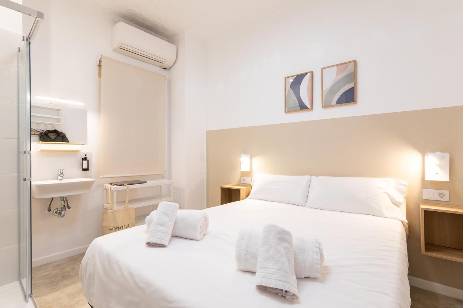 ולנסיה Pension Alicante By Moontels מראה חיצוני תמונה